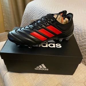 NWT Copa men’s soccer cleats
